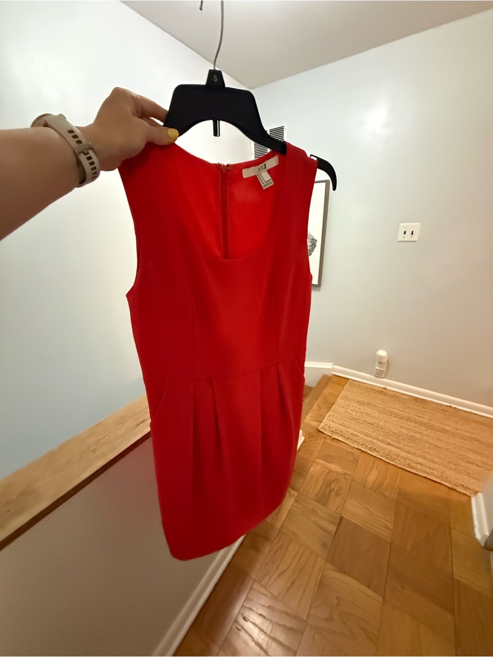 Forever 21 Red Sleeveless Sheath Dress